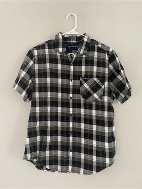 Mens Calvin Klein Black & White Plaid Short-Sleeve Button-Down Shirt